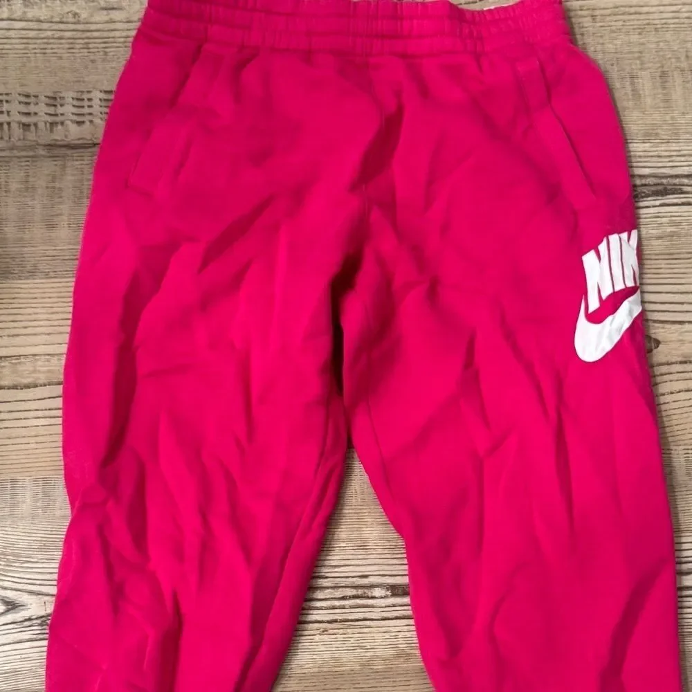 Nike Sportswear Club Jogger Kit Big Kids Club Fleece Pants - Fireberry/ white XL